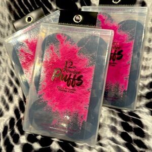 12 PC POWDER PUFFS W/REUSABLE STORAGE CASE-1 case